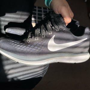 Nike Pegasus running sneakers